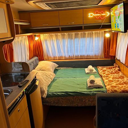 Umna & Room Pula Luaran gambar