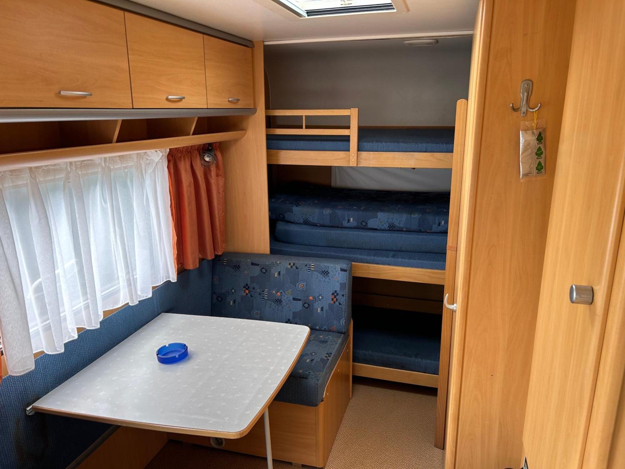 Umna & Room Pula Luaran gambar